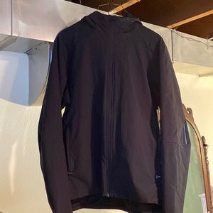 LULULEMON black lululemon jacket